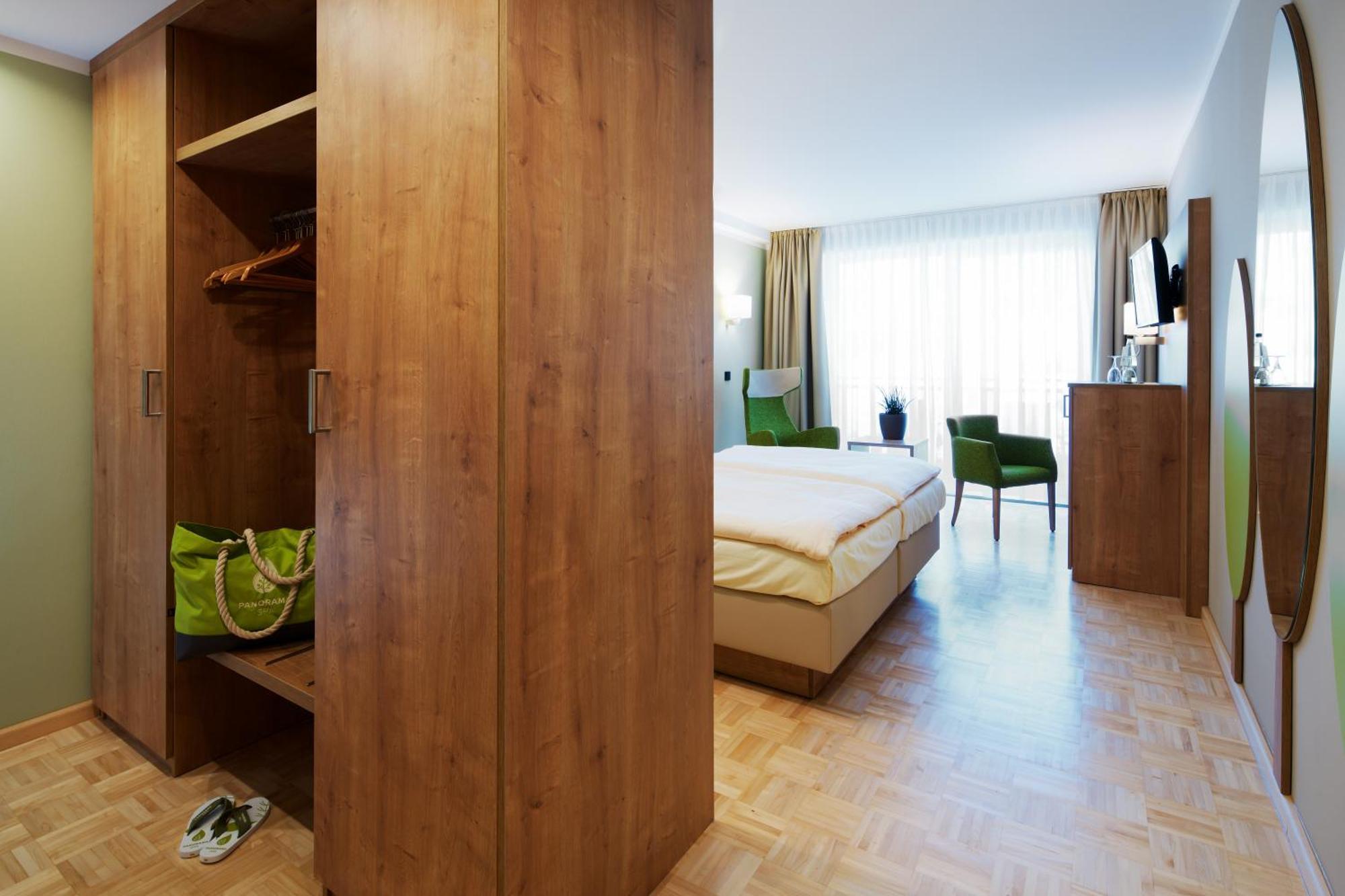 Bio-Seehotel Zeulenroda Room photo